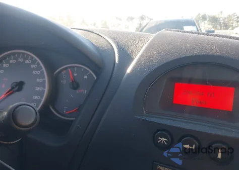 2007 Pontiac Grand Prix z USA, uszkodzony, nr VIN 2G2WP552571208066